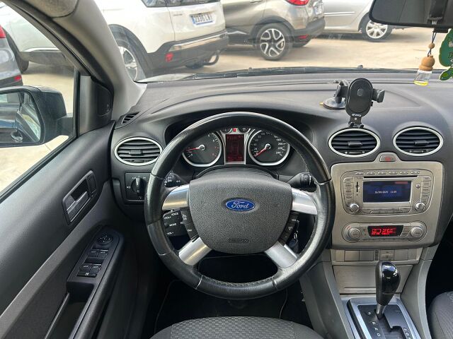 FORD FOCUS TREND 1.6 AUTO SPANISH LHD IN SPAIN ONLY 58000 MILES SUPERB 2009